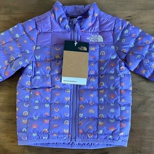Infant The North Face 6-12 month puffer jacket. New with tags.